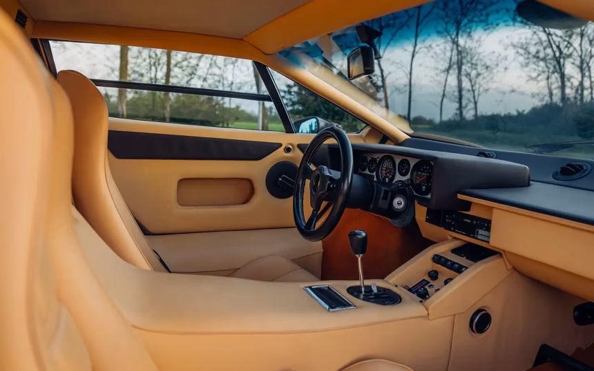 Ztracené Lamborghini Countach se vrací do aukční síně