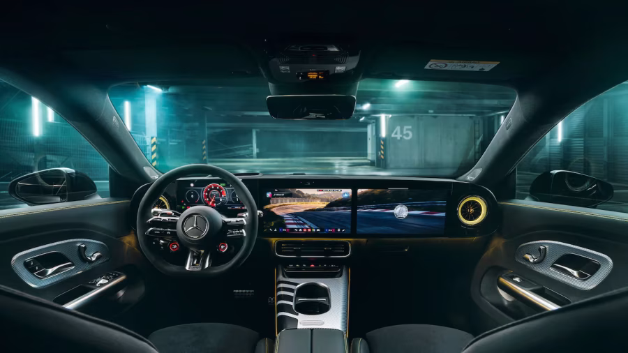 Mercedes-AMG CLA 45 4MATIC+ míří výkonem mezi supersporty, fotografie 4