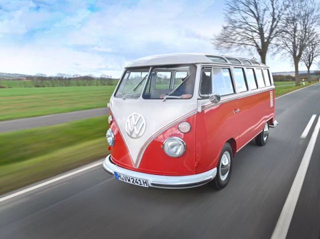 Před 70 lety byl představen VW Samba