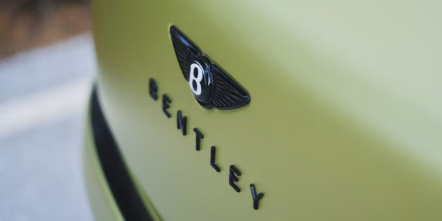 Detail karoserie připravovaného elektrického Bentley Torcal