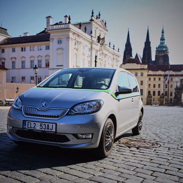 Jediný pražský elektrický carsharing GreenGo se rozrůstá o 30 vozů Škoda Citigo-e iV