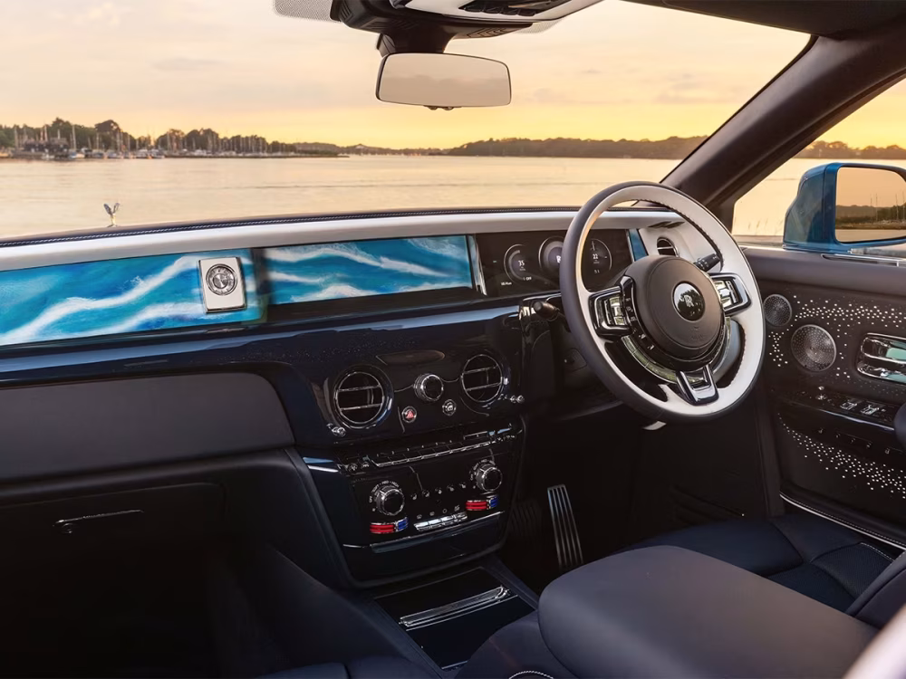 Rolls-Royce Phantom Regatta: Silniční jachta inspirovaná námořní tradicí – fotografie 3