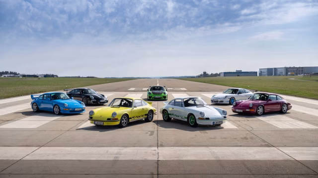 Padesát let Porsche 911 Carrera RS 2.7