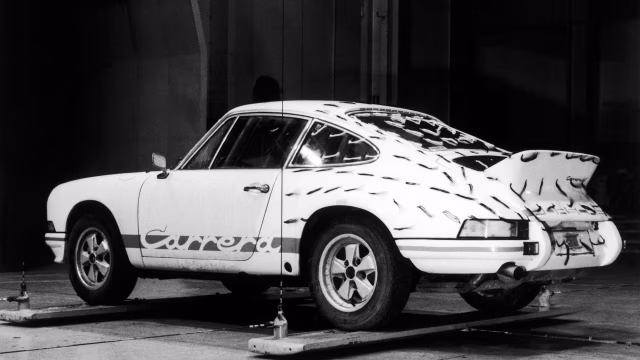 Padesát let Porsche 911 Carrera RS 2.7