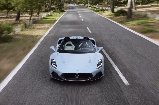 Premiéra nového vozu Maserati MC20 Cielo