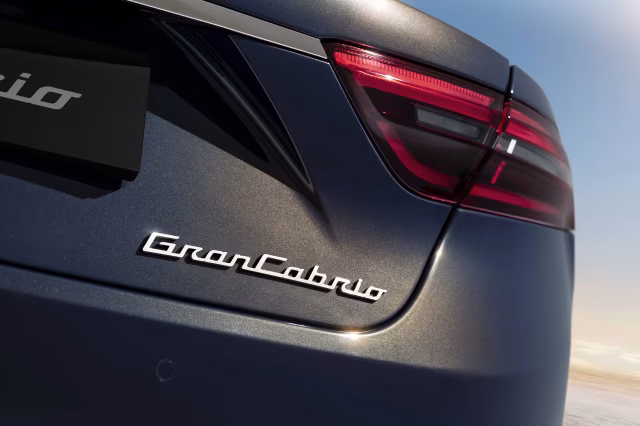 Nový Spyder s trojzubcem: ikonický design a elegance s otevřenou střechou