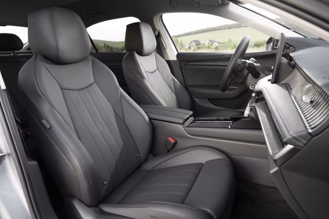 Nová Škoda Superb: Více prostoru a pohodlí, úspornější a ještě bezpečnější