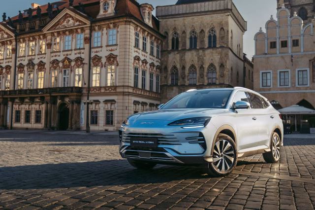 BYD vstupuje na český trh