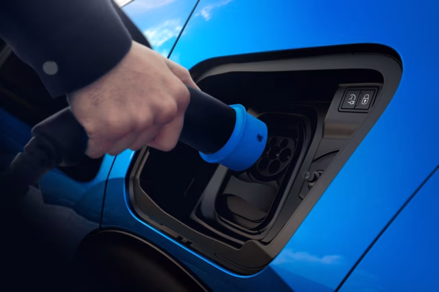 Nový Peugeot e-208 získal ocenění Electric Small Car of the Year