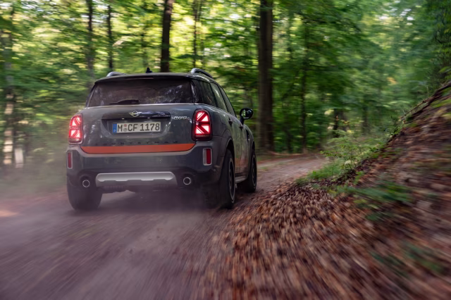 S know-how vítěze dakarské rally: MINI Countryman Powered by X-raid