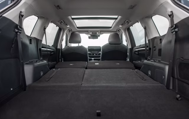 Hybridní SUV Toyota Highlander - víme kolik bude stát