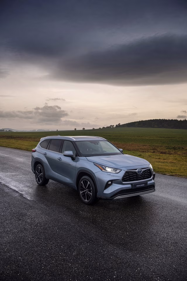Hybridní SUV Toyota Highlander - víme kolik bude stát