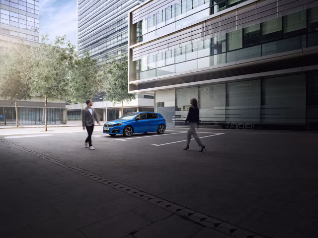 PEUGEOT 308: Nová modelová řada a digitální i-Cockpit