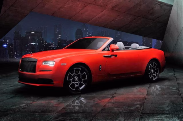 Nové odstíny ´NEON NIGHTS´ rozzáří Rolls-Royce